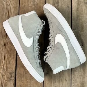 Nike Blazer Grey size 15